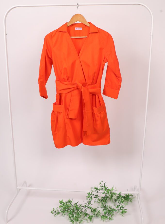 Orange dress with double pockets