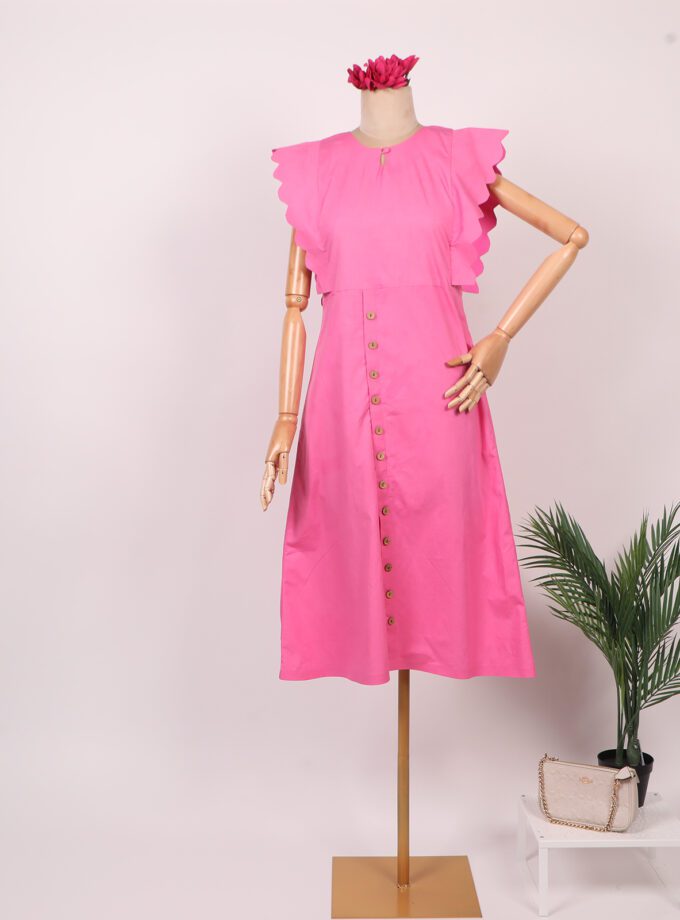 pink sleeveless dress