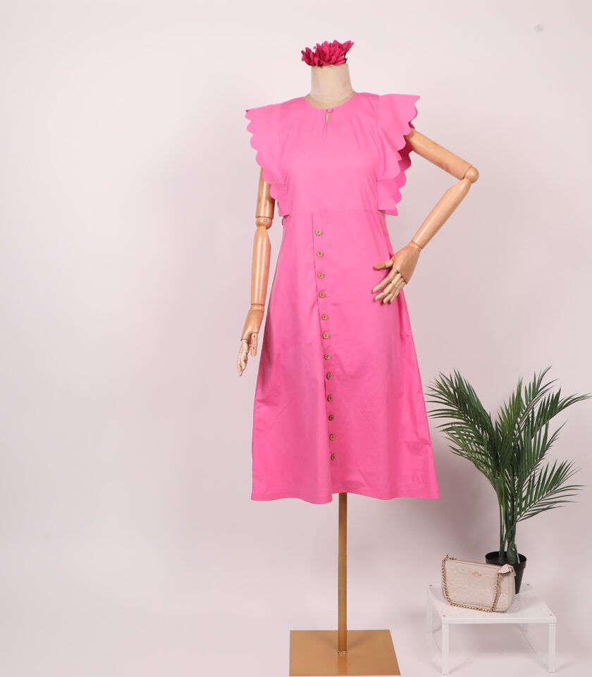 pink sleeveless dress